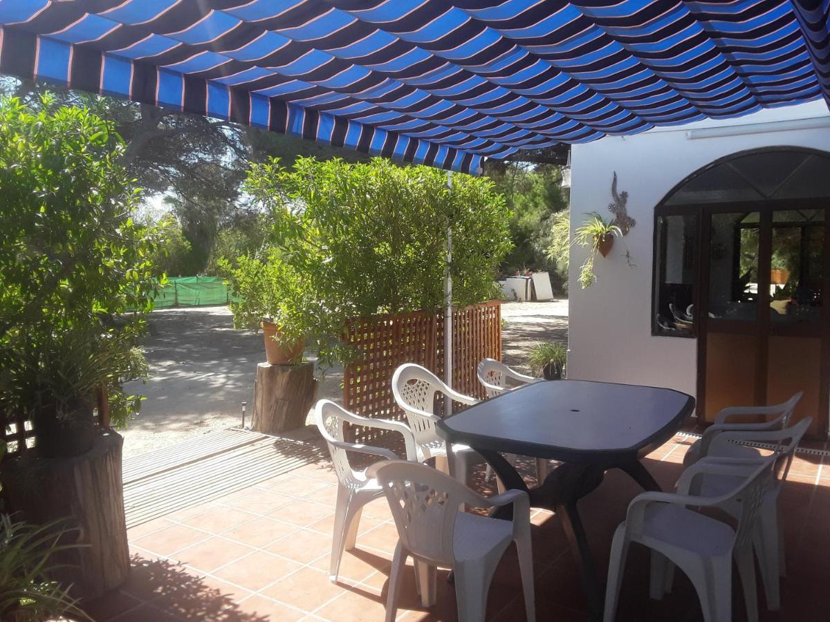 En Finca Las Dunas Dos Chalets Con Jacuzzis En Primera Linea De Playa , Uno De 4 Dormitorios Y Otro De 2 Dormitorios, Llama Al Seiscientos Veintisiete Cuatrocientos Diecisiete Trescientos Noventa Y Ocho โรตา ภายนอก รูปภาพ