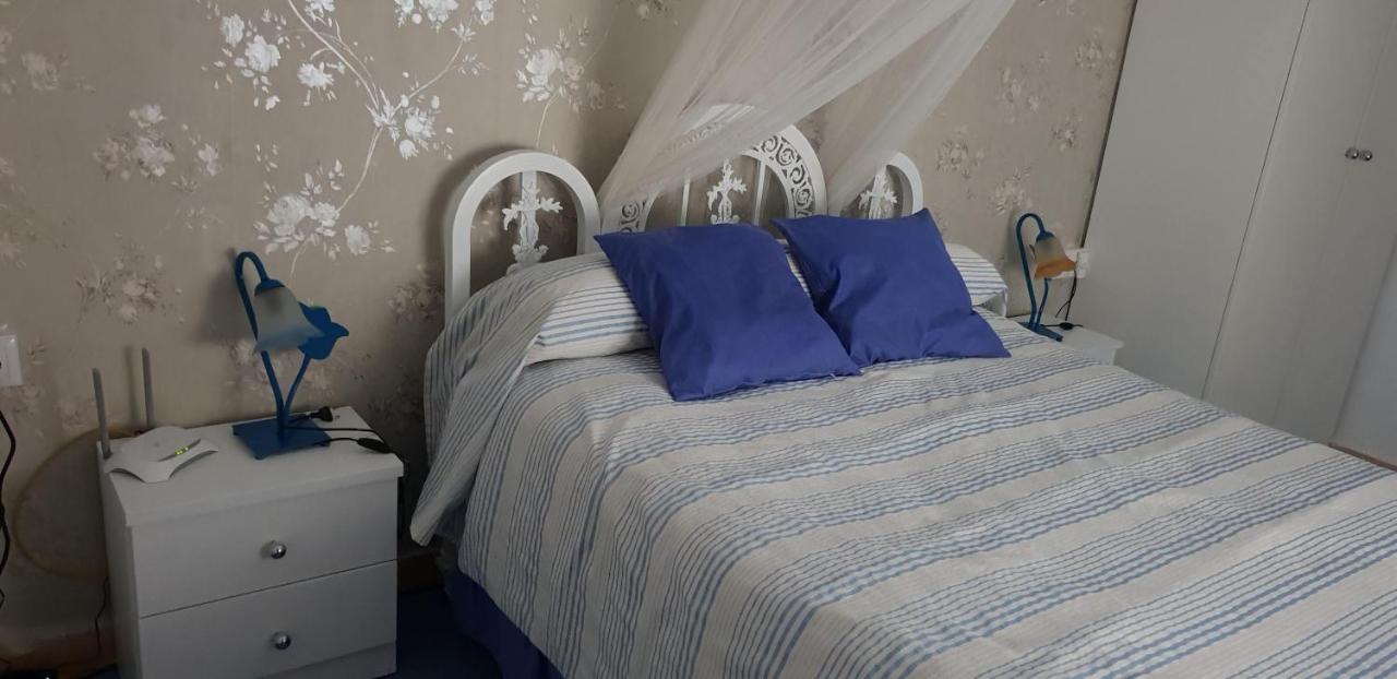 En Finca Las Dunas Dos Chalets Con Jacuzzis En Primera Linea De Playa , Uno De 4 Dormitorios Y Otro De 2 Dormitorios, Llama Al Seiscientos Veintisiete Cuatrocientos Diecisiete Trescientos Noventa Y Ocho โรตา ภายนอก รูปภาพ