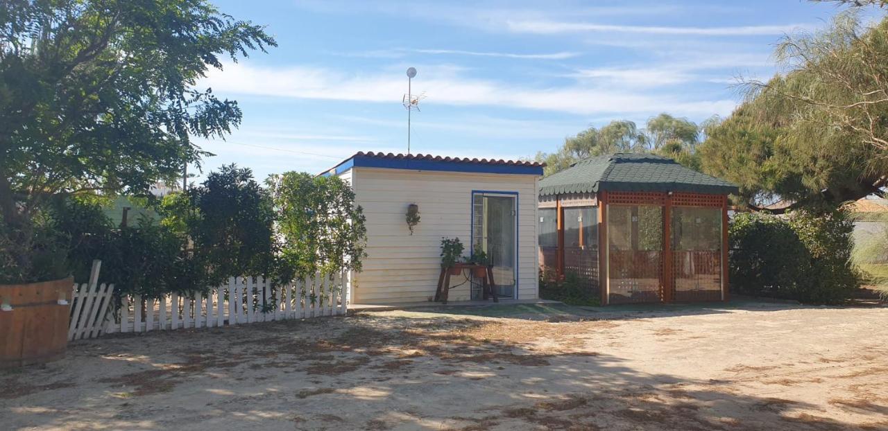 En Finca Las Dunas Dos Chalets Con Jacuzzis En Primera Linea De Playa , Uno De 4 Dormitorios Y Otro De 2 Dormitorios, Llama Al Seiscientos Veintisiete Cuatrocientos Diecisiete Trescientos Noventa Y Ocho โรตา ภายนอก รูปภาพ
