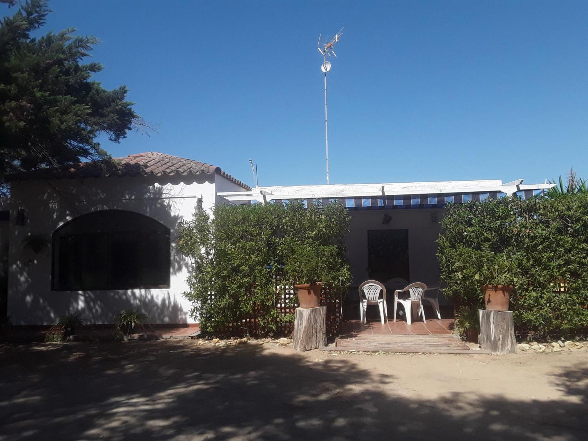En Finca Las Dunas Dos Chalets Con Jacuzzis En Primera Linea De Playa , Uno De 4 Dormitorios Y Otro De 2 Dormitorios, Llama Al Seiscientos Veintisiete Cuatrocientos Diecisiete Trescientos Noventa Y Ocho โรตา ภายนอก รูปภาพ