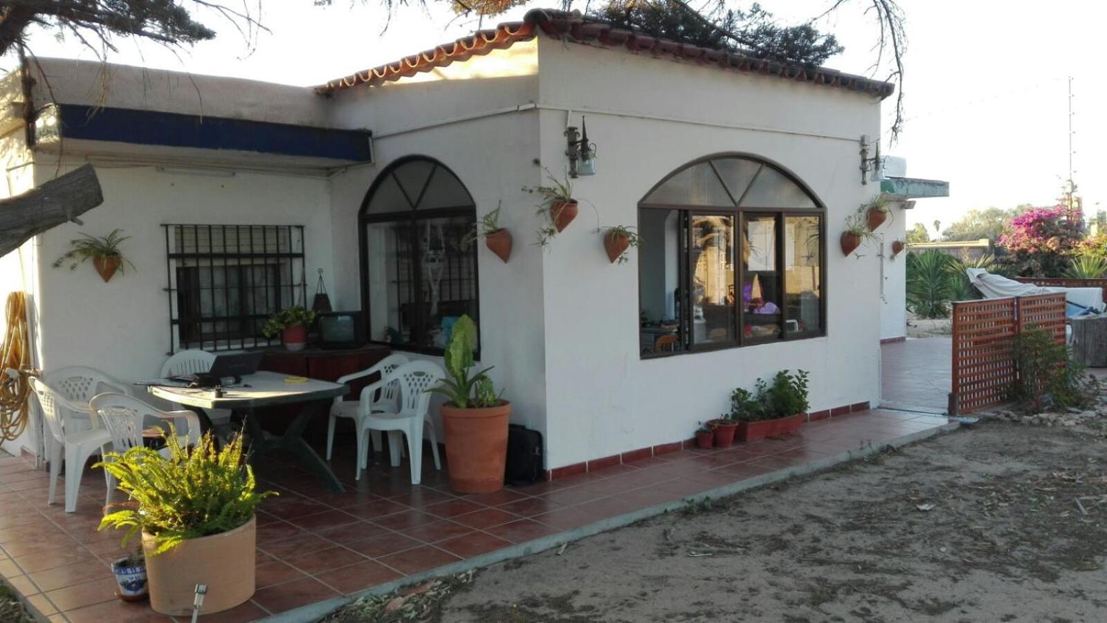 En Finca Las Dunas Dos Chalets Con Jacuzzis En Primera Linea De Playa , Uno De 4 Dormitorios Y Otro De 2 Dormitorios, Llama Al Seiscientos Veintisiete Cuatrocientos Diecisiete Trescientos Noventa Y Ocho โรตา ภายนอก รูปภาพ