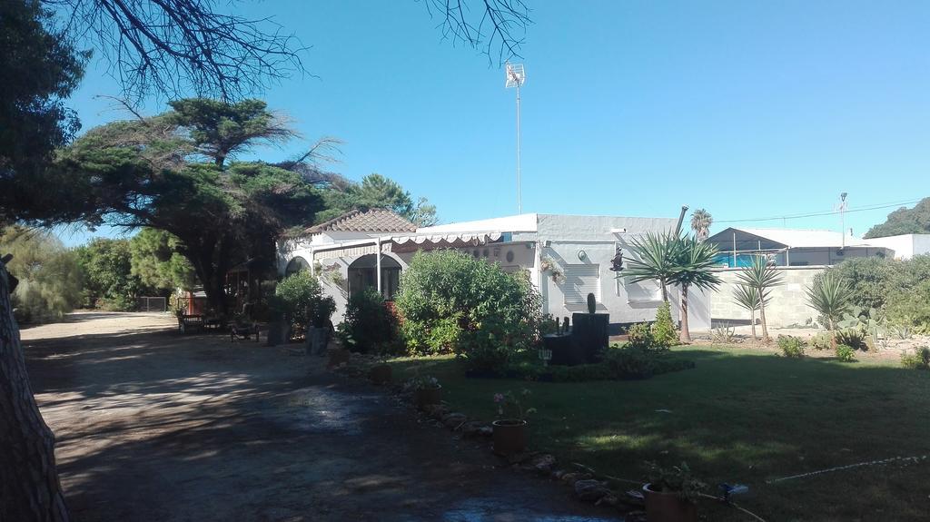 En Finca Las Dunas Dos Chalets Con Jacuzzis En Primera Linea De Playa , Uno De 4 Dormitorios Y Otro De 2 Dormitorios, Llama Al Seiscientos Veintisiete Cuatrocientos Diecisiete Trescientos Noventa Y Ocho โรตา ภายนอก รูปภาพ